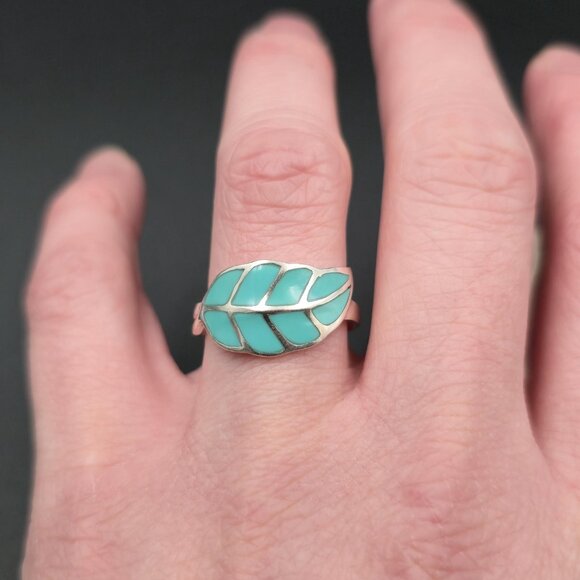 Size 9 Sterling Silver Enamel Leaf Nature Band Ring A6846 - Picture 3 of 8